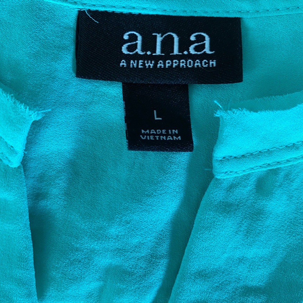 Sleeveless Mint Ana Blouse